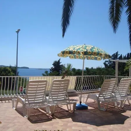 Apartmán Green Harmony - Studio With Terrace And Shared Swimming ... Mlini